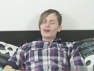 Hardcore emo teen gay twinks Sexy new model, Taylor Fierce milks his