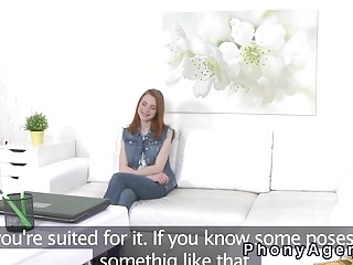 Redhead wannabe model bangs in casting