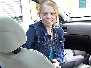 Teen in stockings fucked like a real woman in her pussy